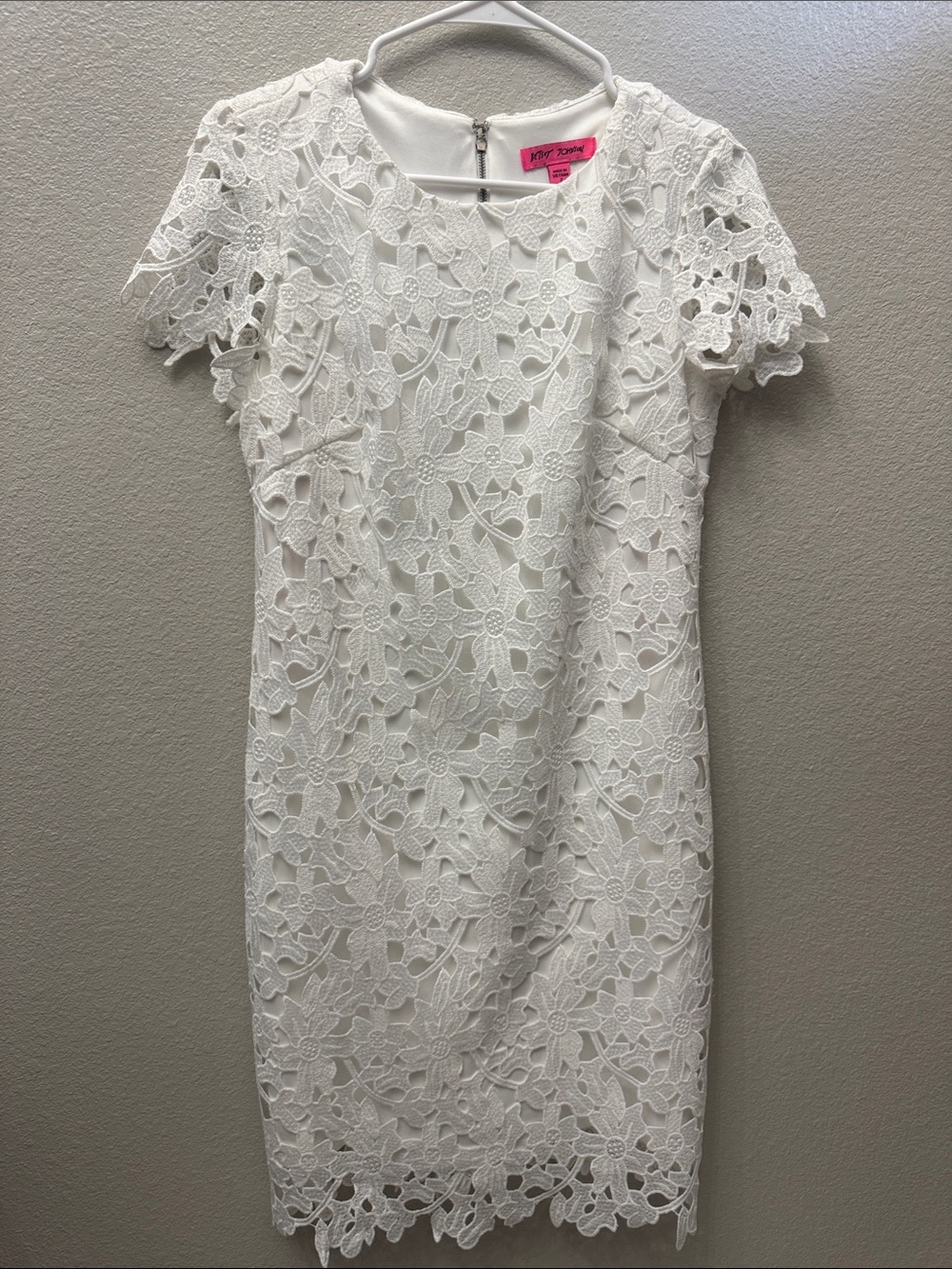 Betsey Johnson White Floral Lace Midi Dress with Scalloped Sleeves